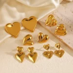 Bon Mélange de 50 (1,80€ la Paire) : Boucles d'oreilles Coeur - Acier Inoxydable Doré - +ou- 20 modèles différents