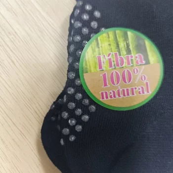 Lot de 12 Paires (1€ Pièce) : Paires de Chaussettes Femme en Fibre de Bambou Antidérapantes – Confort & Yoga – Image 2