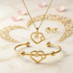 Parure Bijoux 3 Pièces "Cœur Ajouré" – Acier Inoxydable Doré