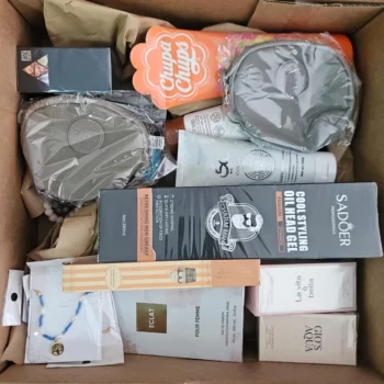 📦 Lot de Destockage 6 Pièces – 🍑 Exfoliant Corporel Lissant Kiss Beauty (120g) – Prix Sacrifié ! 🧼✨ – Image 3