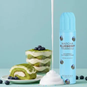 LOT DE 6 🍵 MOUSSE CHANTILLY DE DOUCHE – MATCHA BLUEBERRY TIRAMISU (250ML) – BIOVÈNE BARCELONA 🧴 – Image 2