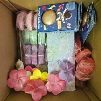 🎁 Grand Lot Mystère Déstockage de 49 Savons & Bombes de Bain – Image 2
